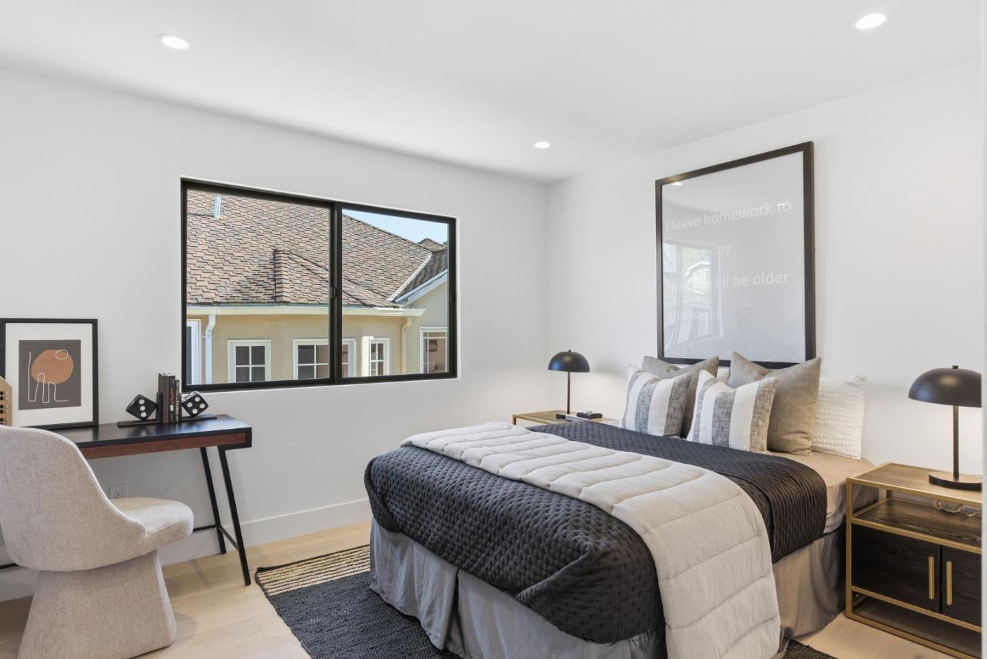 Detail Gallery Image 17 of 35 For 1144 Bernal Ave, Burlingame,  CA 94010 - 4 Beds | 4/1 Baths