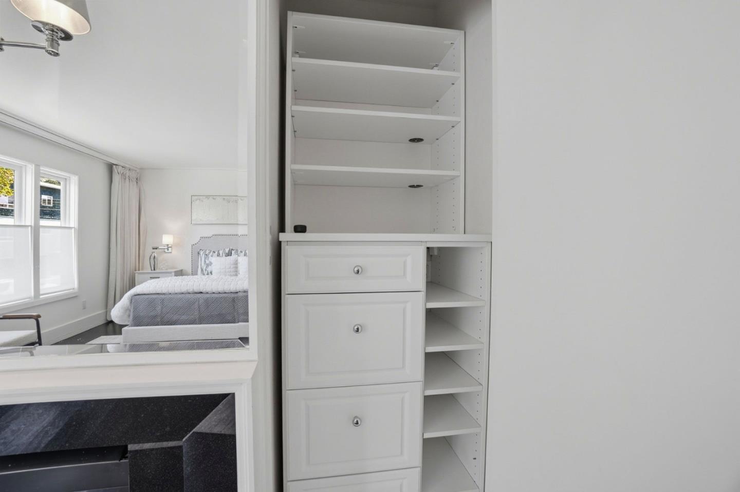 Detail Gallery Image 15 of 23 For 1160 Clayton St #2,  San Francisco,  CA 94117 - 1 Beds | 1 Baths