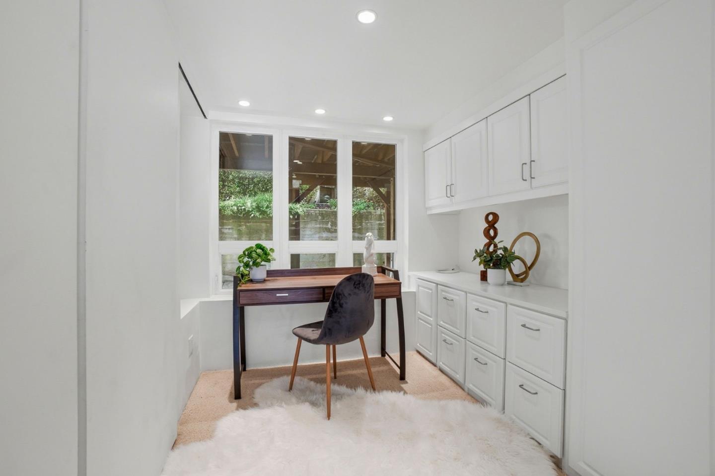 Detail Gallery Image 19 of 23 For 1160 Clayton St #2,  San Francisco,  CA 94117 - 1 Beds | 1 Baths