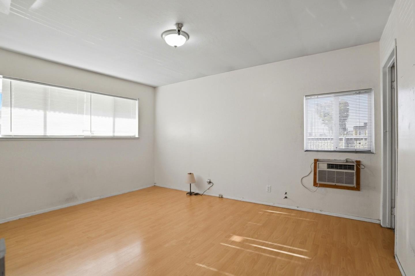 Detail Gallery Image 14 of 26 For 2935 Mckee Rd, San Jose,  CA 95127 - 3 Beds | 1 Baths