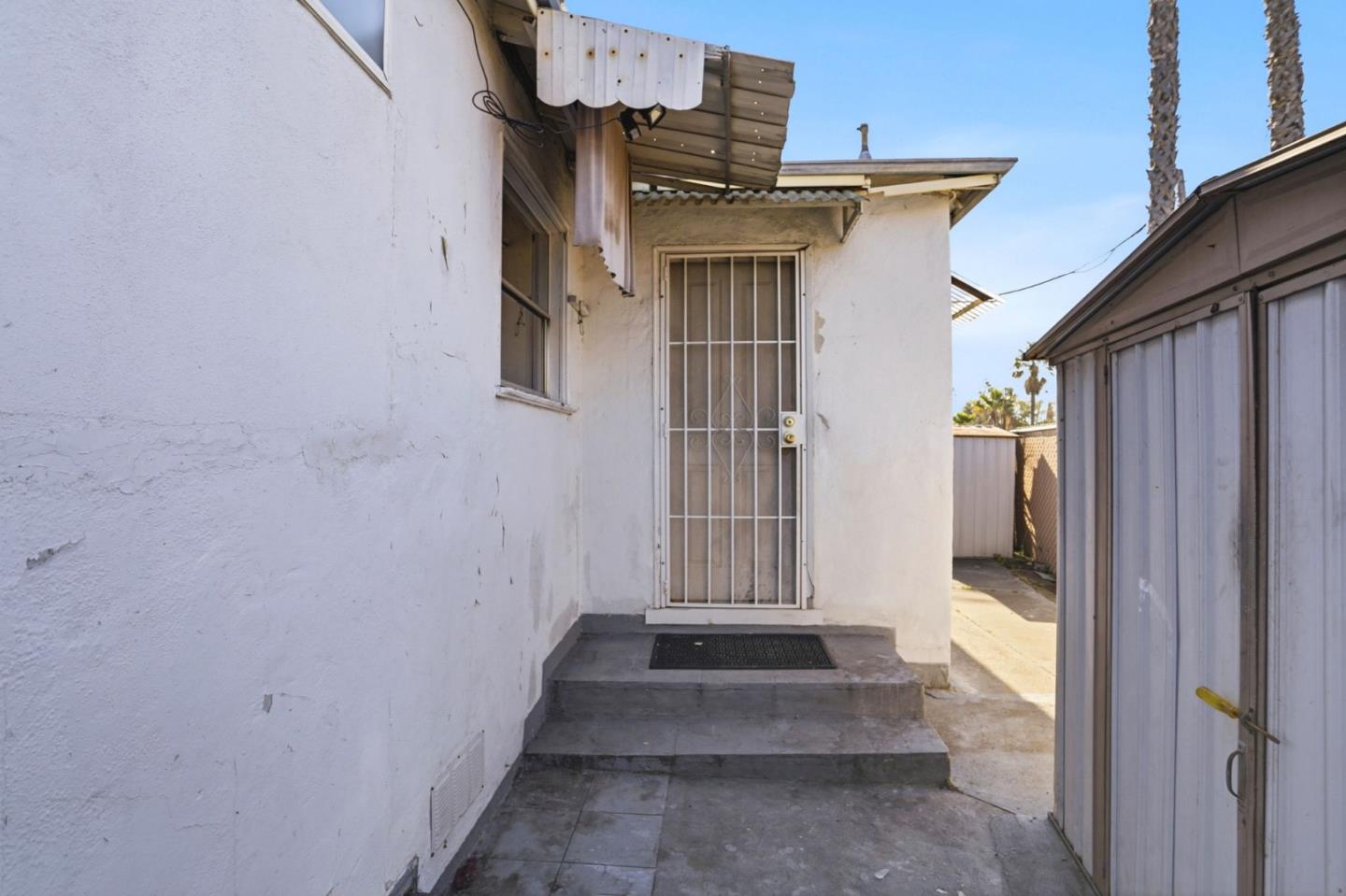 Detail Gallery Image 21 of 26 For 2935 Mckee Rd, San Jose,  CA 95127 - 3 Beds | 1 Baths