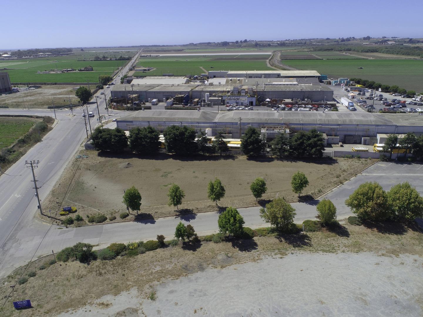 Detail Gallery Image 7 of 14 For 1630 W Beach St, Watsonville,  CA 95076 - – Beds | – Baths