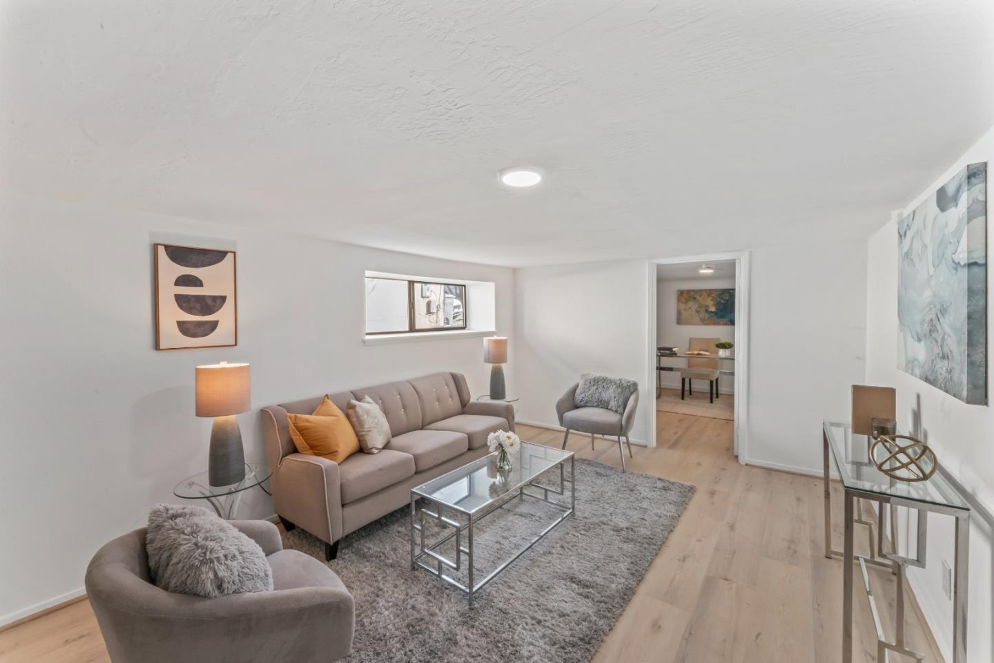 Detail Gallery Image 22 of 48 For 300 Klamath St, Brisbane,  CA 94005 - 3 Beds | 3 Baths