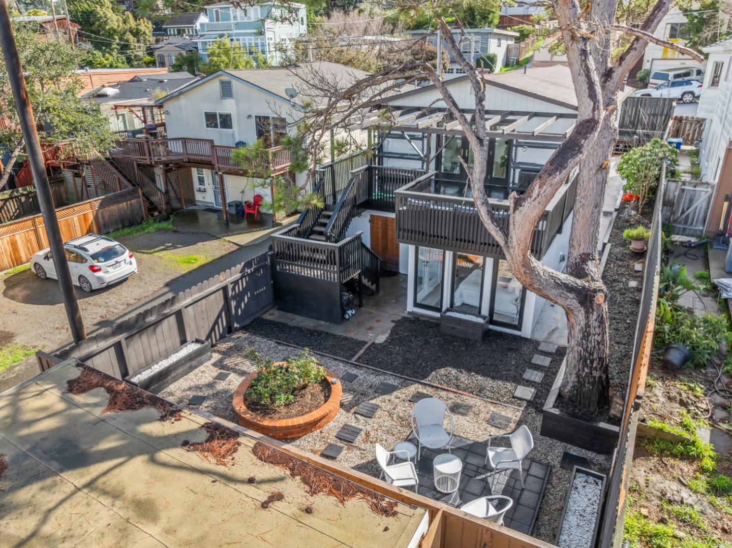 Detail Gallery Image 46 of 48 For 300 Klamath St, Brisbane,  CA 94005 - 3 Beds | 3 Baths