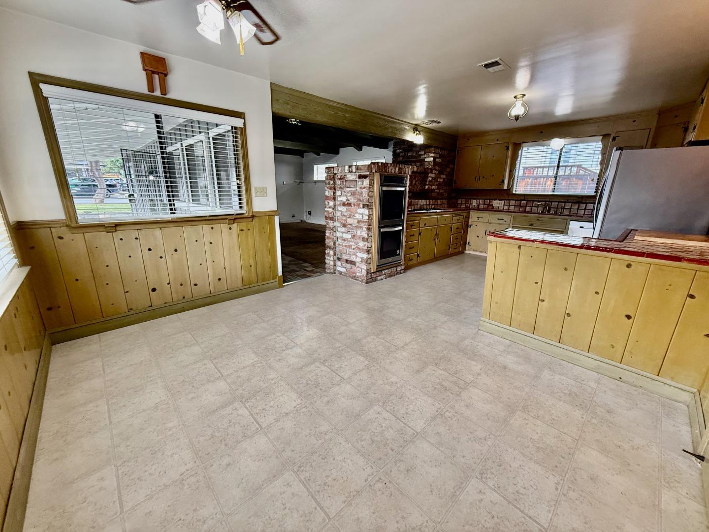 Detail Gallery Image 6 of 34 For 1462 Hervey Lane, San Jose,  CA 95125 - 2 Beds | 2 Baths