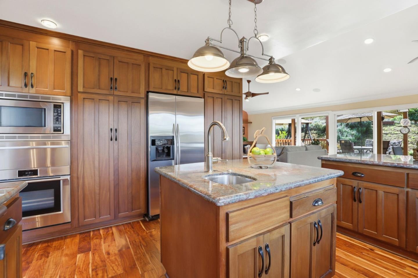 Detail Gallery Image 12 of 64 For 15990 Jackson Oaks Dr, Morgan Hill,  CA 95037 - 4 Beds | 2/1 Baths