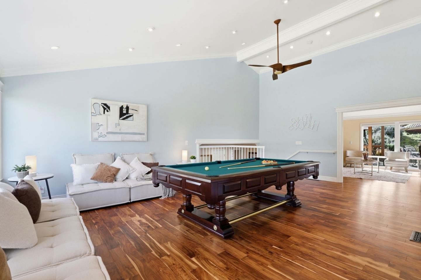 Detail Gallery Image 17 of 64 For 15990 Jackson Oaks Dr, Morgan Hill,  CA 95037 - 4 Beds | 2/1 Baths