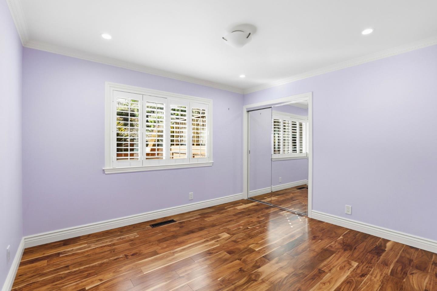 Detail Gallery Image 20 of 64 For 15990 Jackson Oaks Dr, Morgan Hill,  CA 95037 - 4 Beds | 2/1 Baths