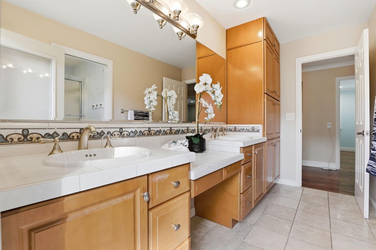 Detail Gallery Image 30 of 64 For 15990 Jackson Oaks Dr, Morgan Hill,  CA 95037 - 4 Beds | 2/1 Baths