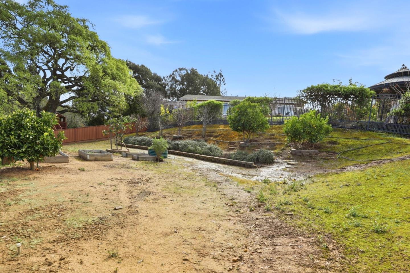 Detail Gallery Image 48 of 64 For 15990 Jackson Oaks Dr, Morgan Hill,  CA 95037 - 4 Beds | 2/1 Baths