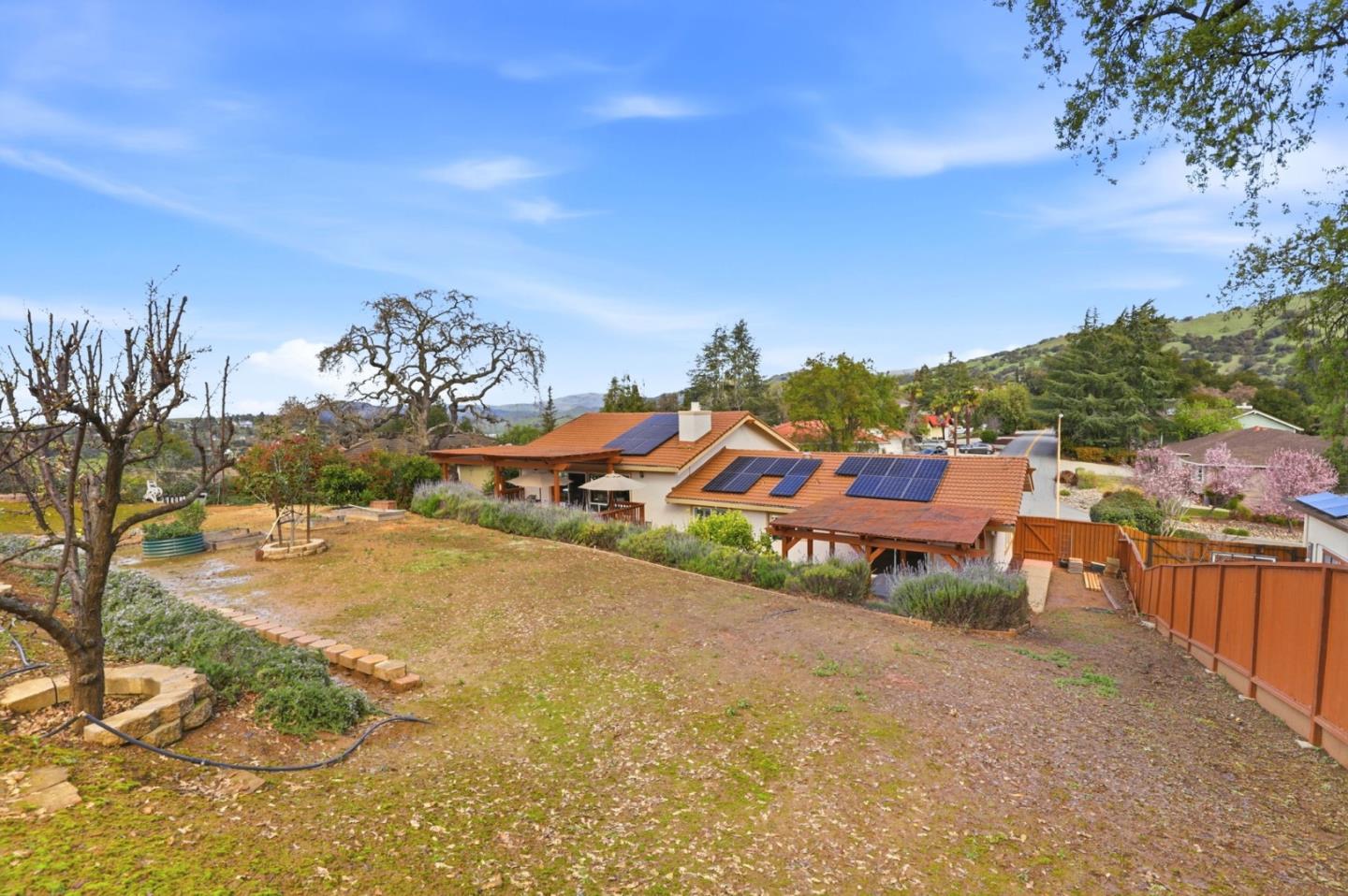 Detail Gallery Image 51 of 64 For 15990 Jackson Oaks Dr, Morgan Hill,  CA 95037 - 4 Beds | 2/1 Baths