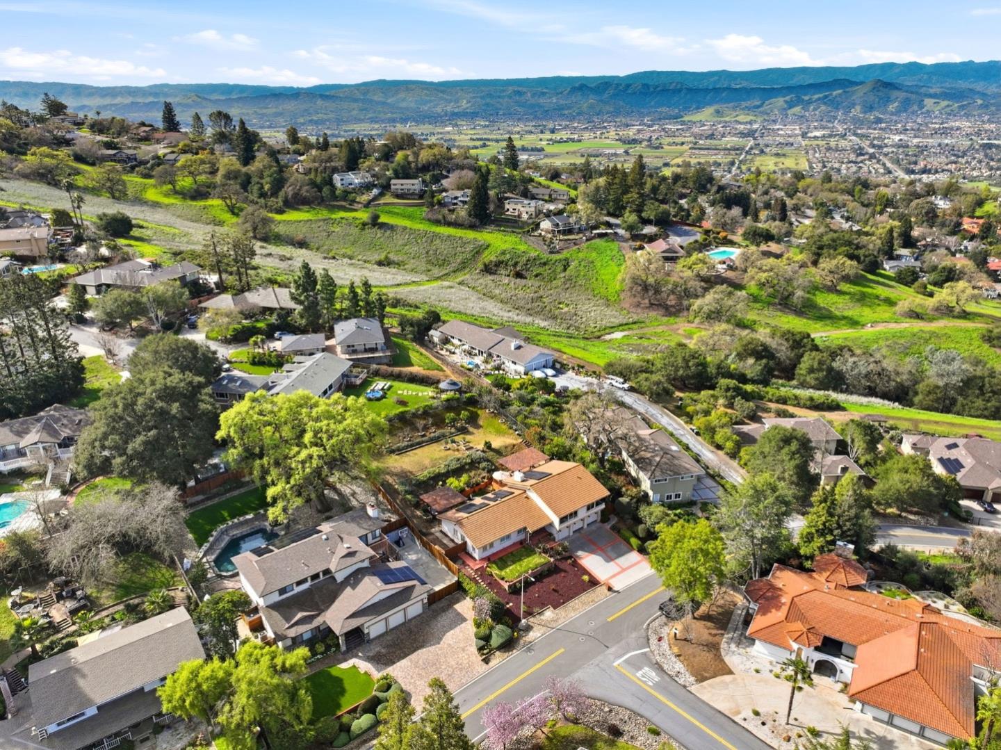 Detail Gallery Image 58 of 64 For 15990 Jackson Oaks Dr, Morgan Hill,  CA 95037 - 4 Beds | 2/1 Baths