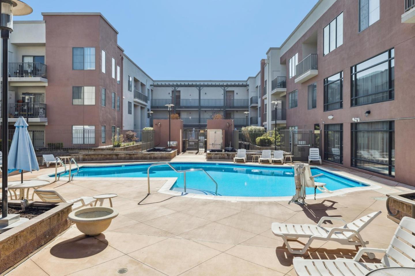 Detail Gallery Image 33 of 45 For 1060 S 3rd St #311,  San Jose,  CA 95112 - 1 Beds | 1 Baths