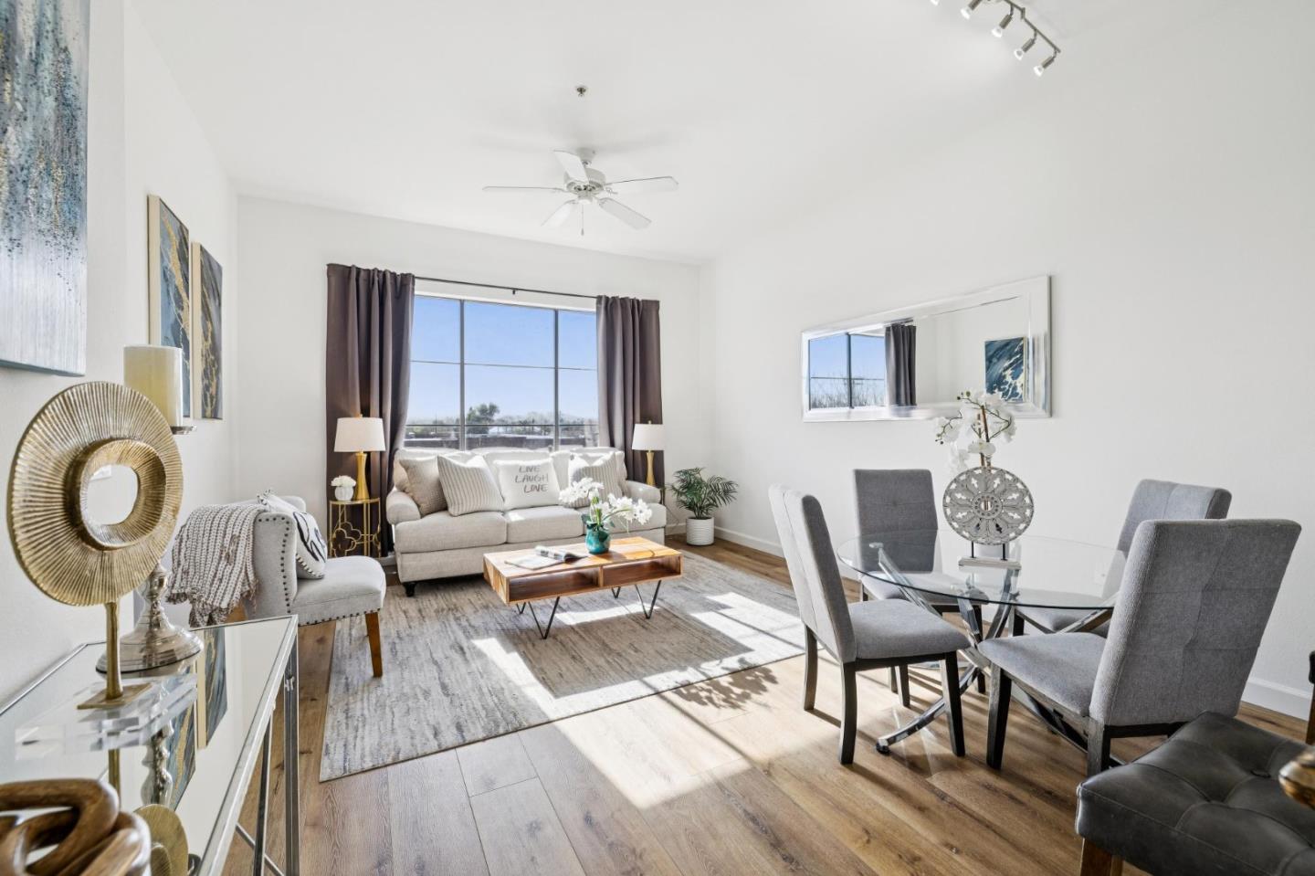 Detail Gallery Image 4 of 45 For 1060 S 3rd St #311,  San Jose,  CA 95112 - 1 Beds | 1 Baths