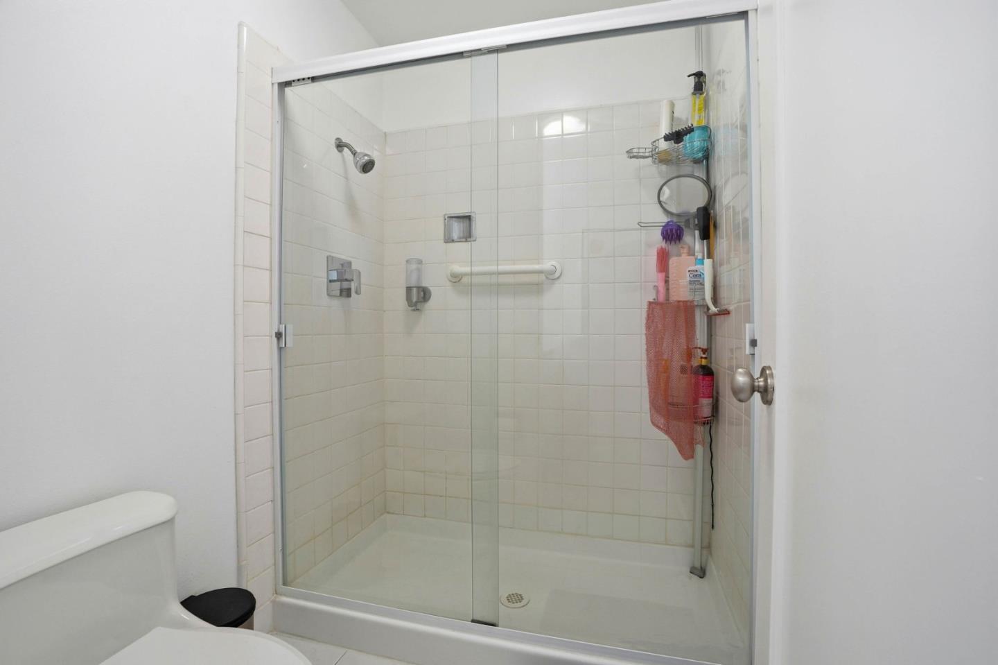 Detail Gallery Image 21 of 37 For 675 Sharon Park Dr #144,  Menlo Park,  CA 94025 - 2 Beds | 2 Baths