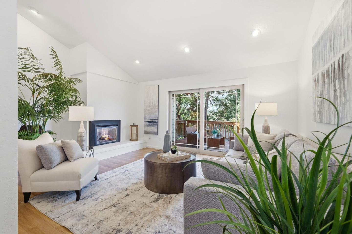 Detail Gallery Image 2 of 44 For 1120 Whispering Pines Dr, Scotts Valley,  CA 95066 - 4 Beds | 3/1 Baths