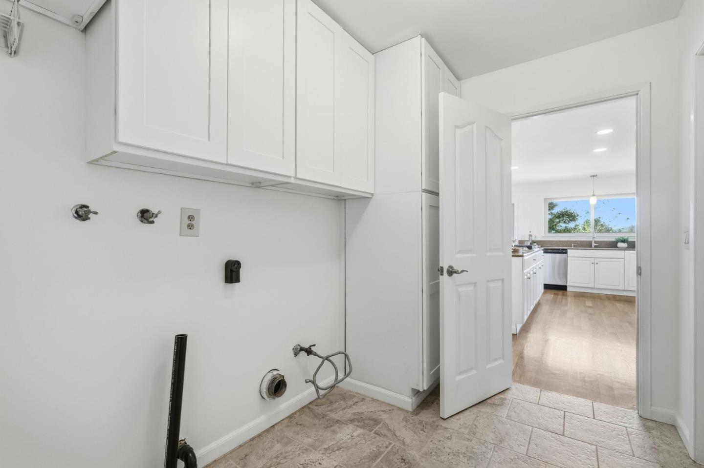 Detail Gallery Image 39 of 44 For 1120 Whispering Pines Dr, Scotts Valley,  CA 95066 - 4 Beds | 3/1 Baths