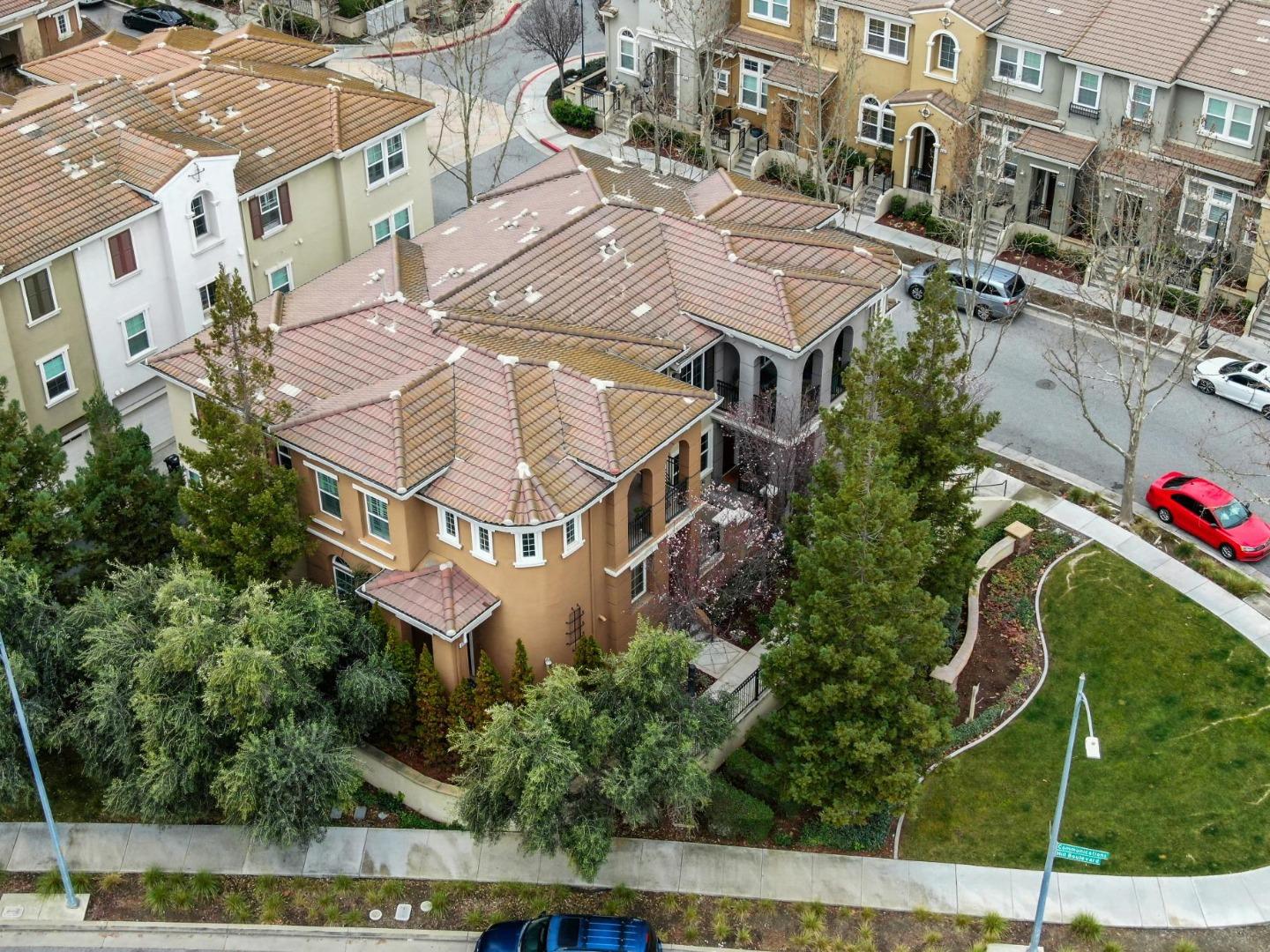 Detail Gallery Image 32 of 36 For 2117 Lindsey Ct, San Jose,  CA 95125 - 2 Beds | 2 Baths