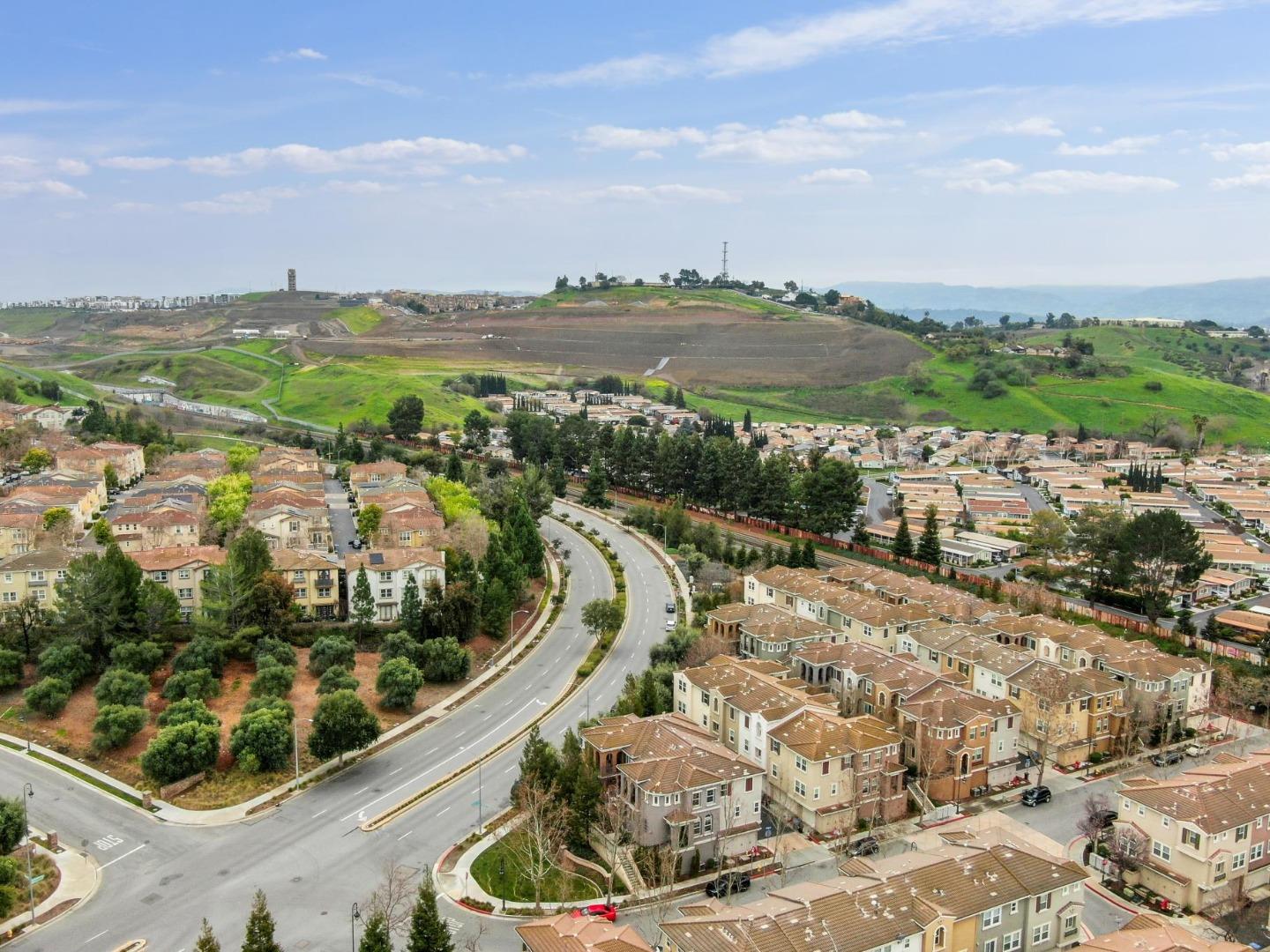 Detail Gallery Image 33 of 36 For 2117 Lindsey Ct, San Jose,  CA 95125 - 2 Beds | 2 Baths