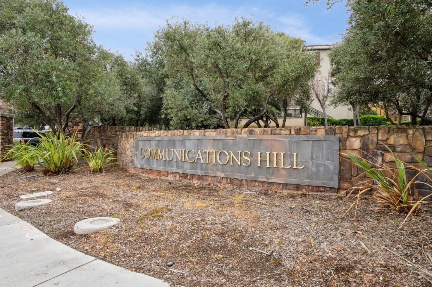 Detail Gallery Image 5 of 36 For 2117 Lindsey Ct, San Jose,  CA 95125 - 2 Beds | 2 Baths