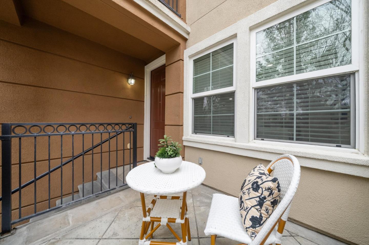 Detail Gallery Image 7 of 36 For 2117 Lindsey Ct, San Jose,  CA 95125 - 2 Beds | 2 Baths