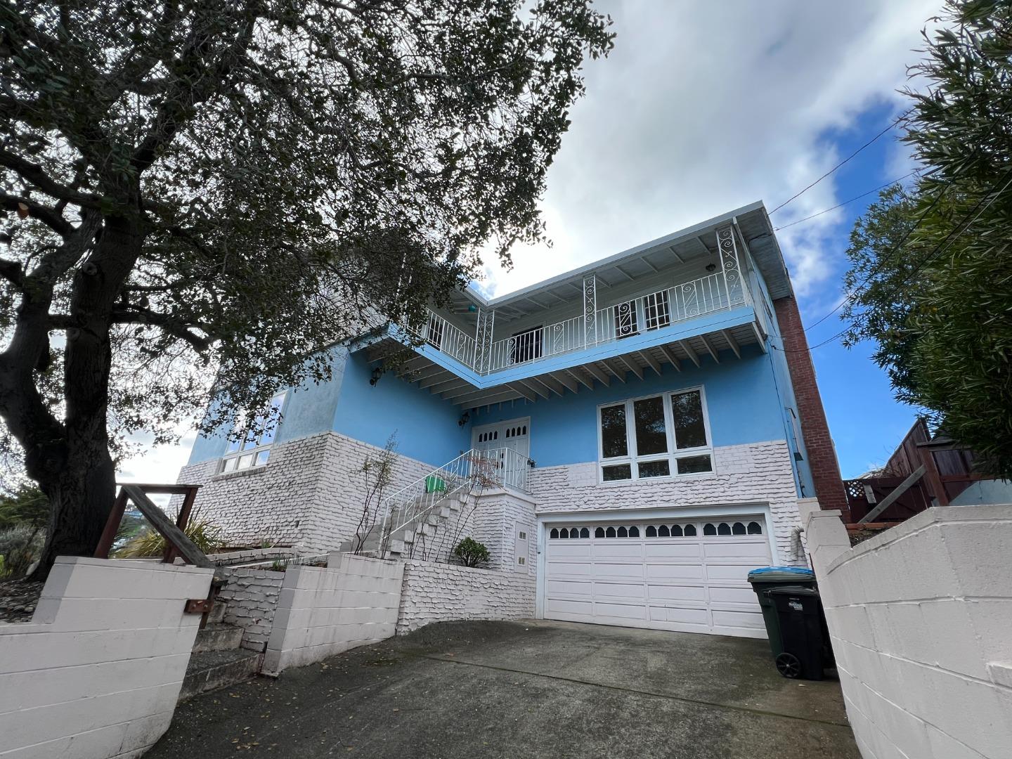 Front Image Thumbnail for ML82034972