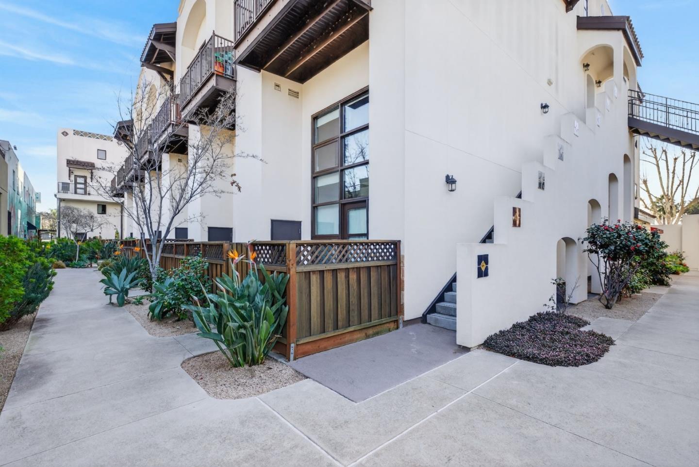 Detail Gallery Image 34 of 44 For 925 the Alameda #315,  San Jose,  CA 95126 - 1 Beds | 1/1 Baths