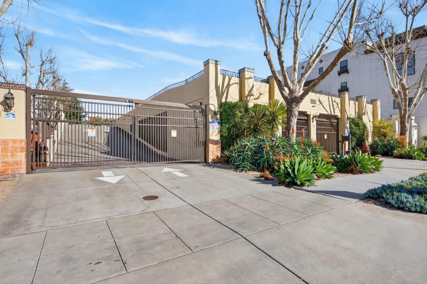 Detail Gallery Image 35 of 44 For 925 the Alameda #315,  San Jose,  CA 95126 - 1 Beds | 1/1 Baths