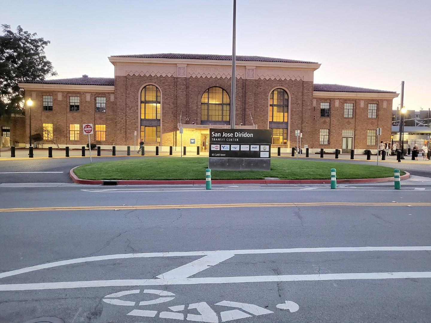 Detail Gallery Image 42 of 44 For 925 the Alameda #315,  San Jose,  CA 95126 - 1 Beds | 1/1 Baths