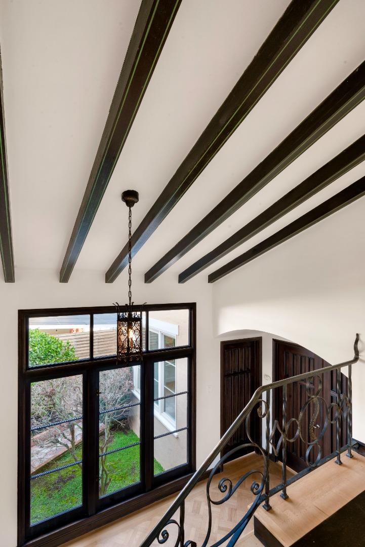 Detail Gallery Image 20 of 45 For 611 Hillcrest Blvd, Millbrae,  CA 94030 - 3 Beds | 2/1 Baths