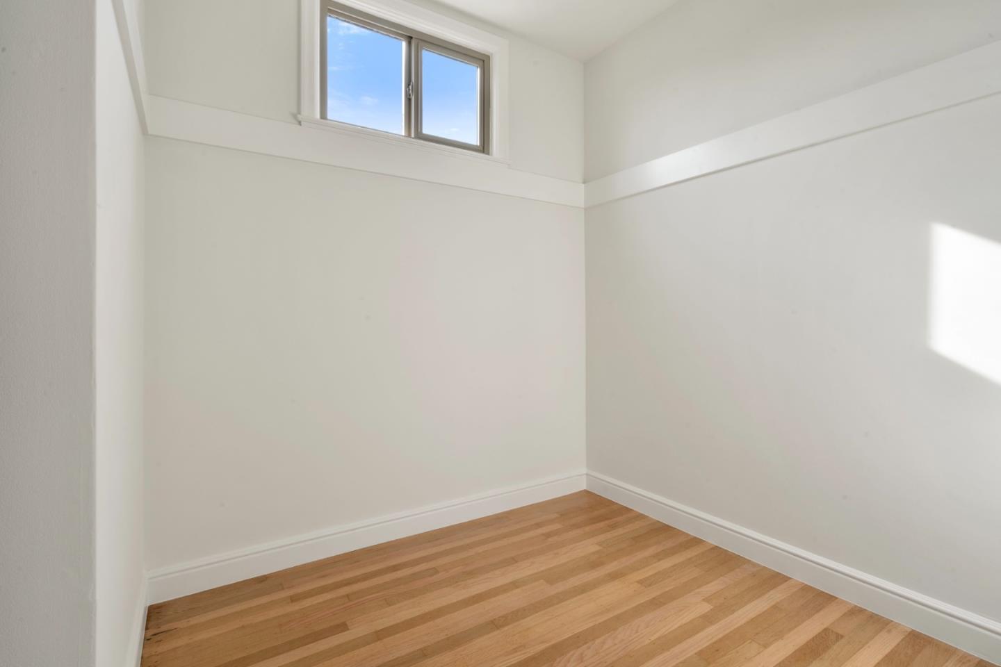 Detail Gallery Image 34 of 45 For 611 Hillcrest Blvd, Millbrae,  CA 94030 - 3 Beds | 2/1 Baths