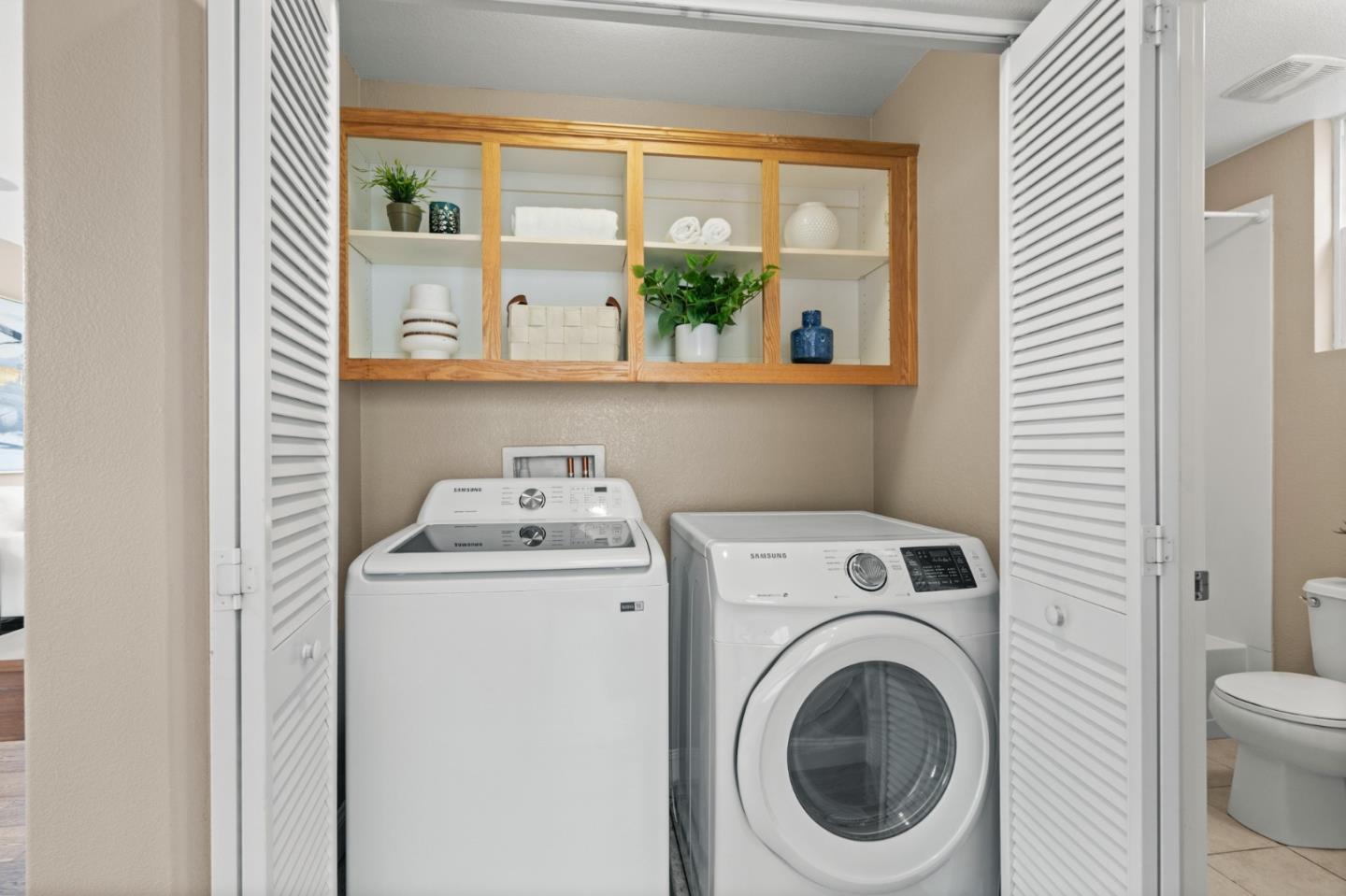 Detail Gallery Image 35 of 46 For 347 Bella Ridge Ter, San Jose,  CA 95125 - 4 Beds | 4 Baths