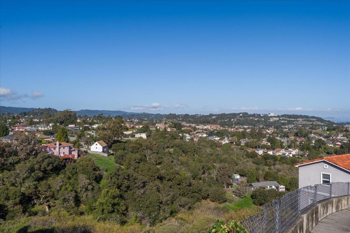 Detail Gallery Image 14 of 22 For 0 W Naughton, Belmont,  CA 94002 - – Beds | – Baths