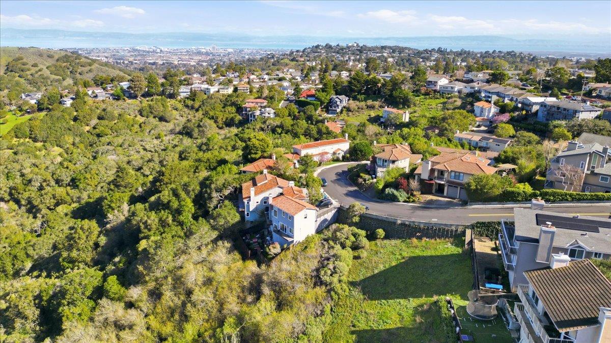 Detail Gallery Image 19 of 22 For 0 W Naughton, Belmont,  CA 94002 - – Beds | – Baths