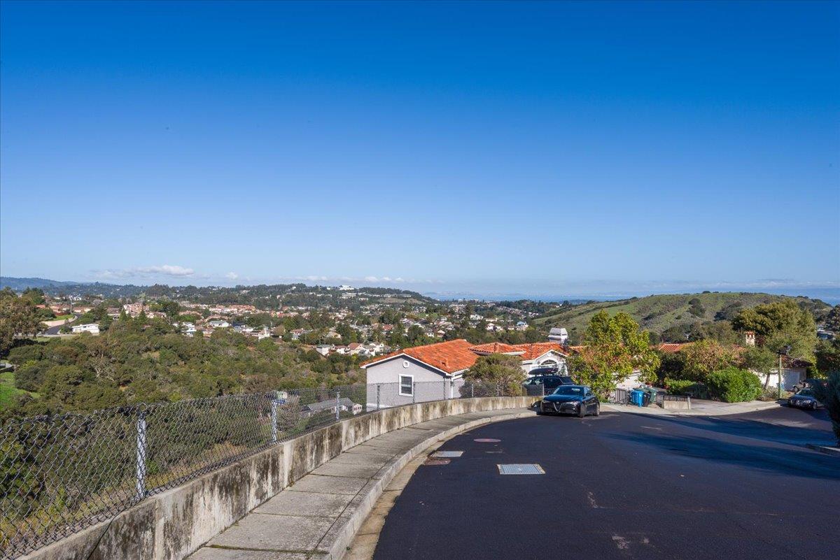 Detail Gallery Image 6 of 22 For 0 W Naughton, Belmont,  CA 94002 - – Beds | – Baths