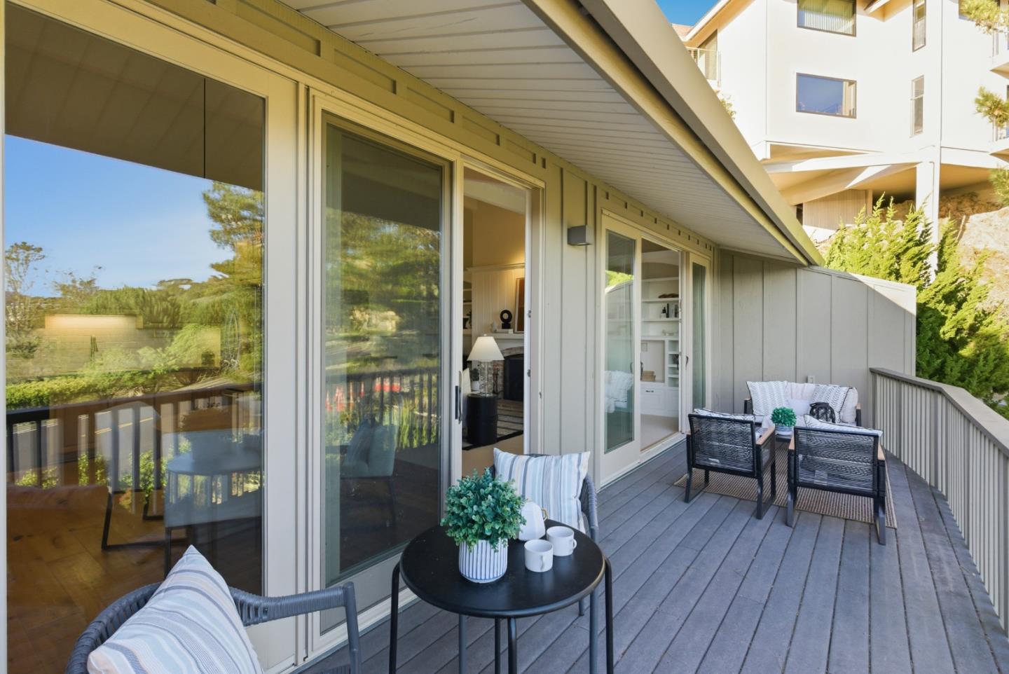 Detail Gallery Image 19 of 45 For 28 Marinero Cir #18,  Belvedere Tiburon,  CA 94920 - 2 Beds | 2 Baths