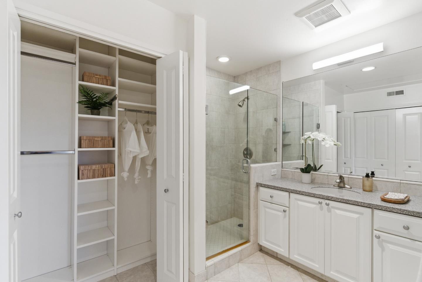 Detail Gallery Image 27 of 45 For 28 Marinero Cir #18,  Belvedere Tiburon,  CA 94920 - 2 Beds | 2 Baths
