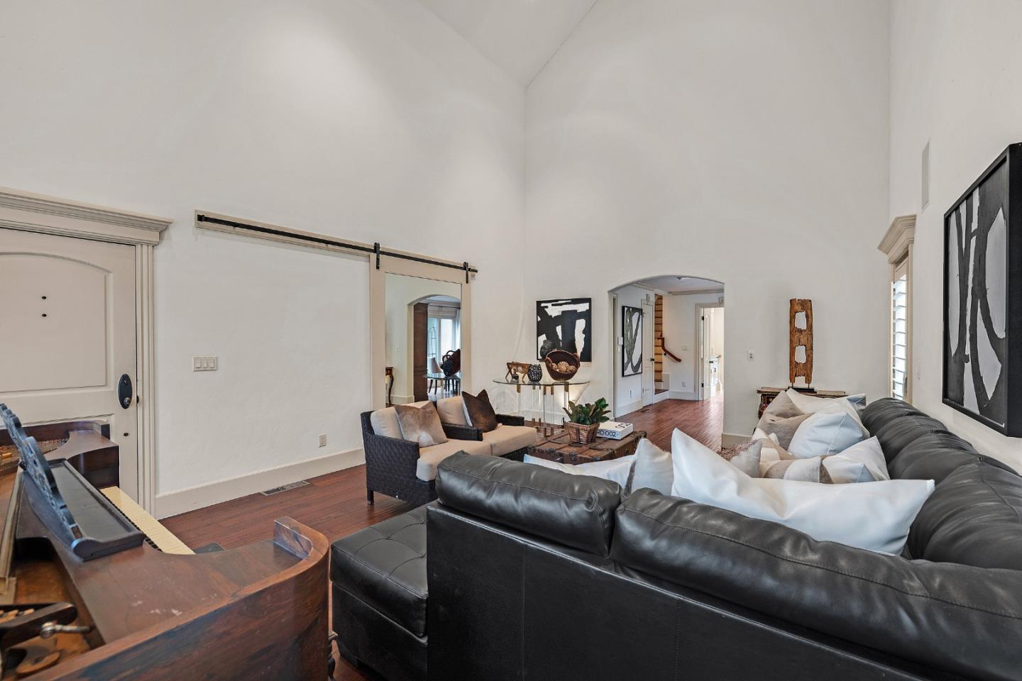 Detail Gallery Image 3 of 68 For 1538 Lincoln Ave, San Jose,  CA 95125 - 4 Beds | 3/1 Baths