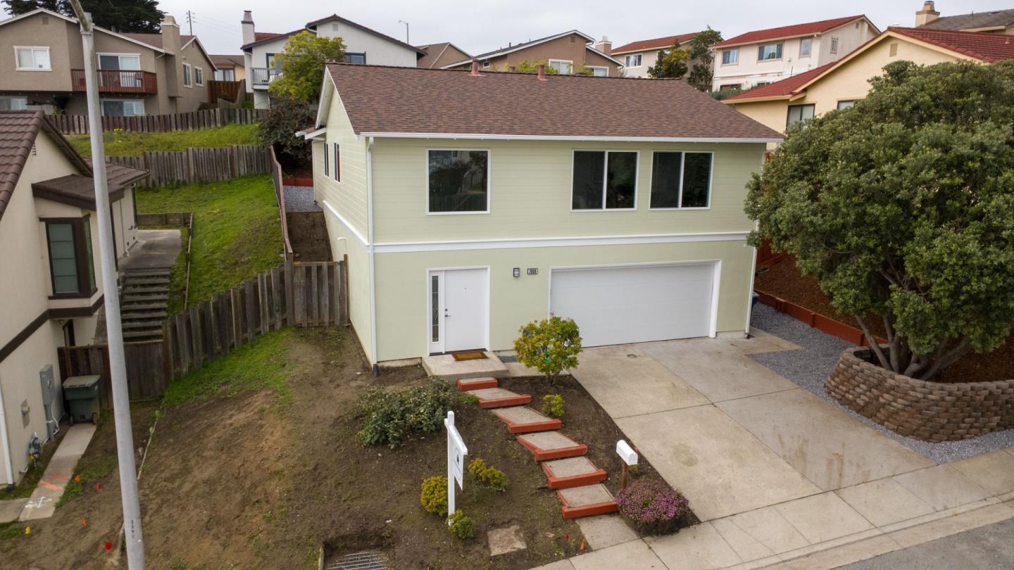 Detail Gallery Image 3 of 42 For 2608 Gellert Ct, South San Francisco,  CA 94080 - 3 Beds | 2 Baths