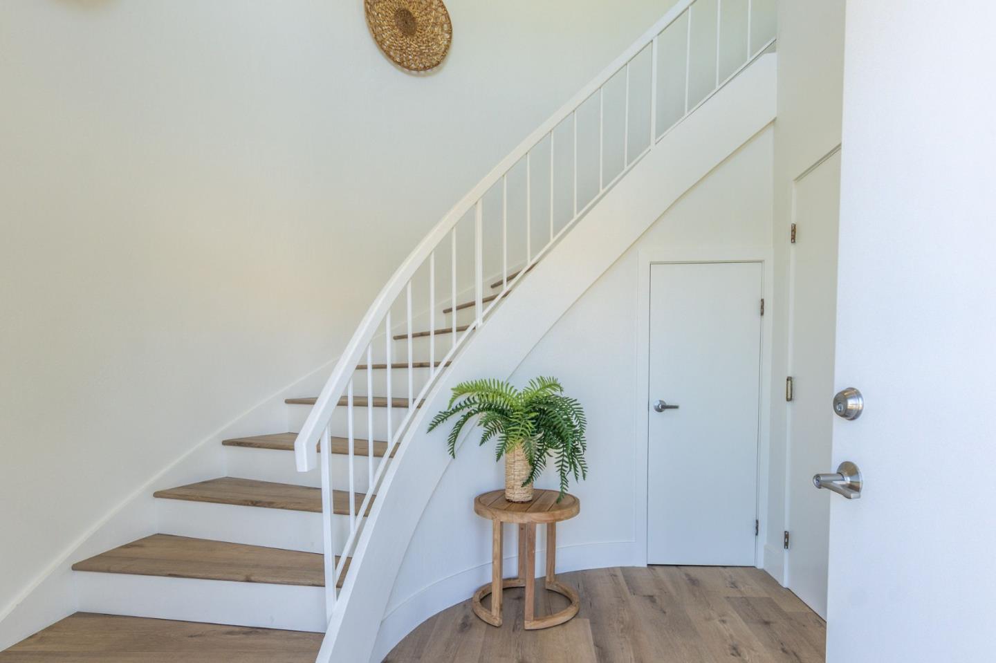 Detail Gallery Image 4 of 42 For 2608 Gellert Ct, South San Francisco,  CA 94080 - 3 Beds | 2 Baths