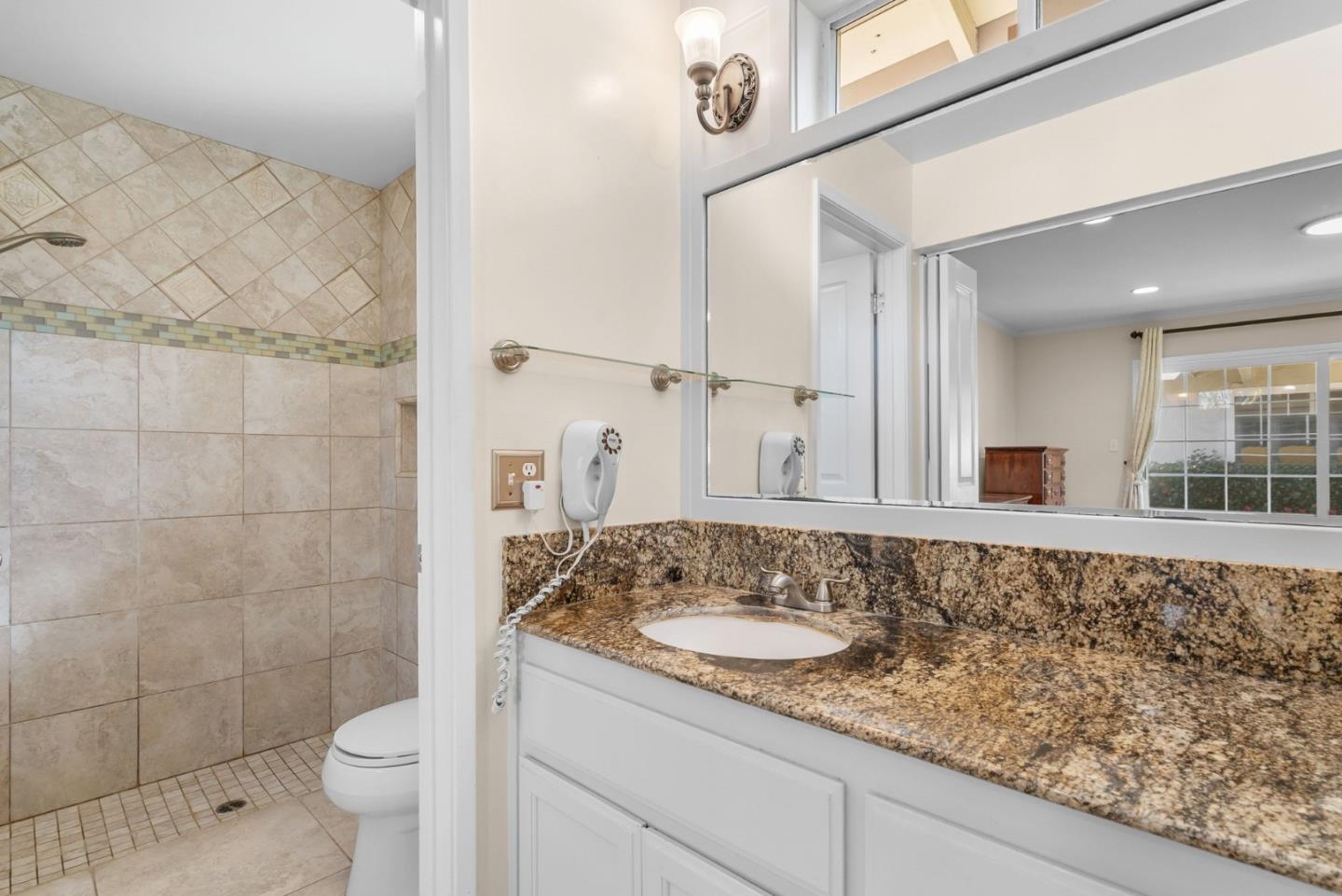 Detail Gallery Image 22 of 41 For 138 Segre Pl, Santa Cruz,  CA 95060 - 4 Beds | 2 Baths