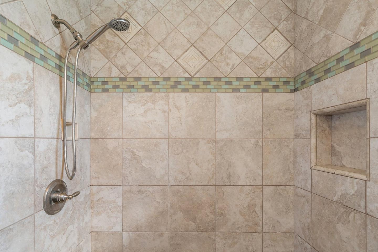 Detail Gallery Image 23 of 41 For 138 Segre Pl, Santa Cruz,  CA 95060 - 4 Beds | 2 Baths