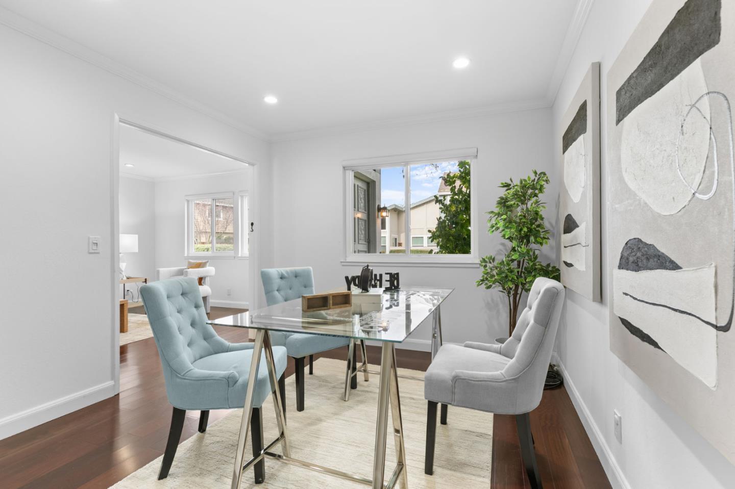 Detail Gallery Image 7 of 47 For 1072 Eagle Ln, Foster City,  CA 94404 - 4 Beds | 2/1 Baths