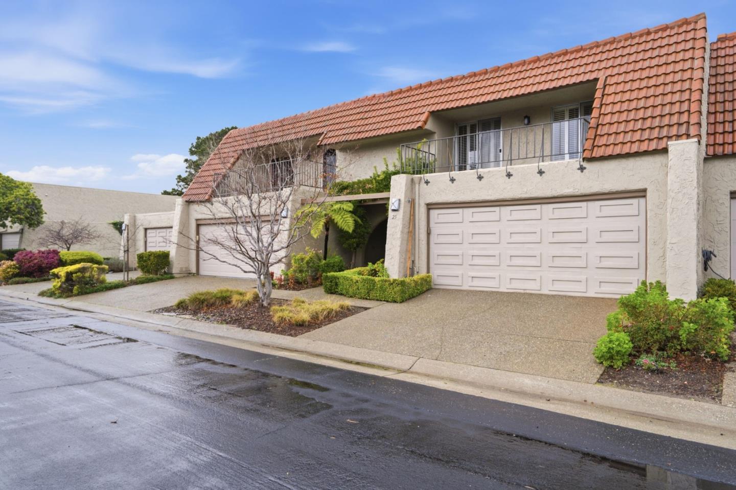 Detail Gallery Image 61 of 65 For 25 Rinconada Cir, Belmont,  CA 94002 - 4 Beds | 2/1 Baths