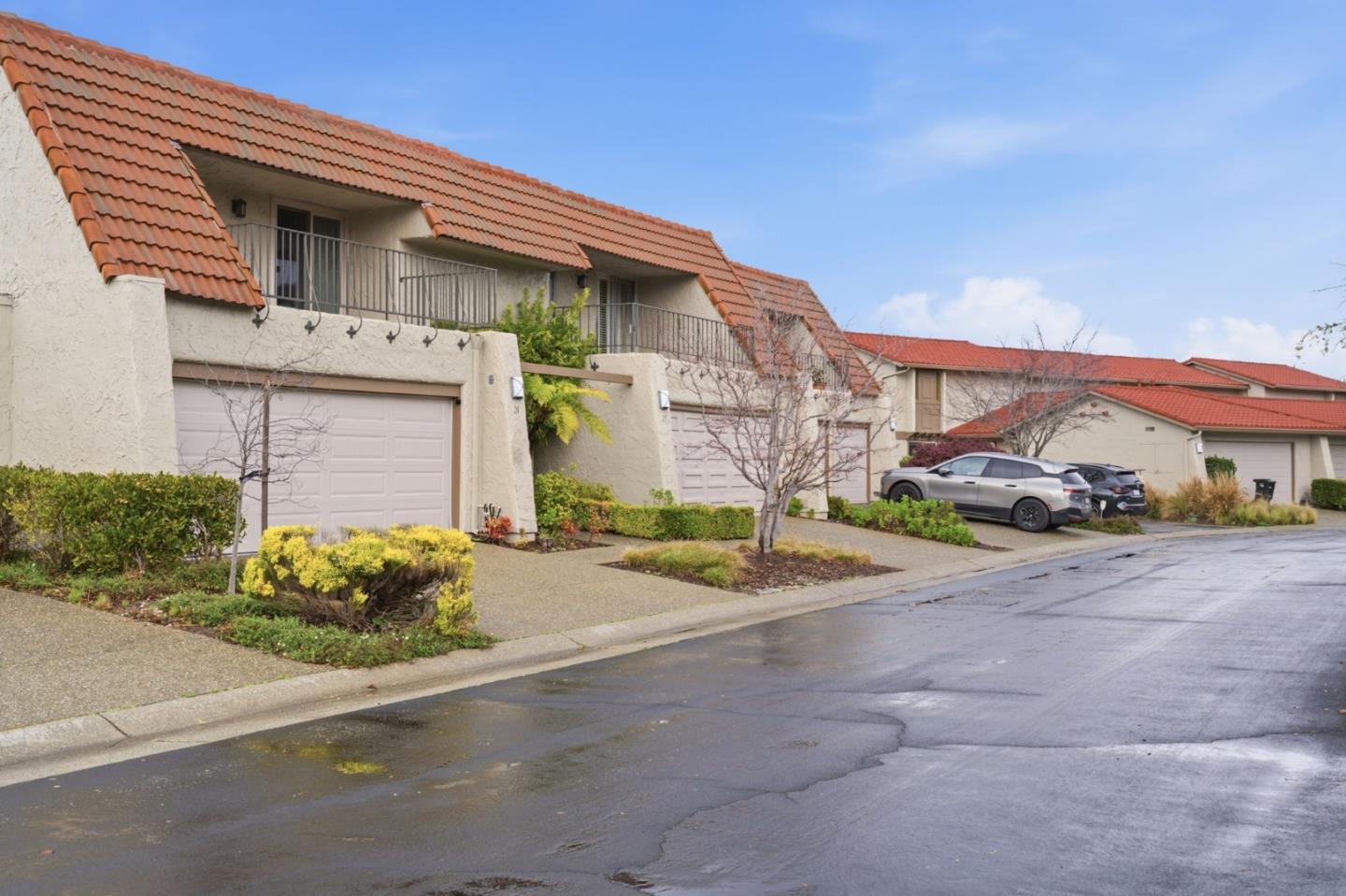 Detail Gallery Image 64 of 65 For 25 Rinconada Cir, Belmont,  CA 94002 - 4 Beds | 2/1 Baths