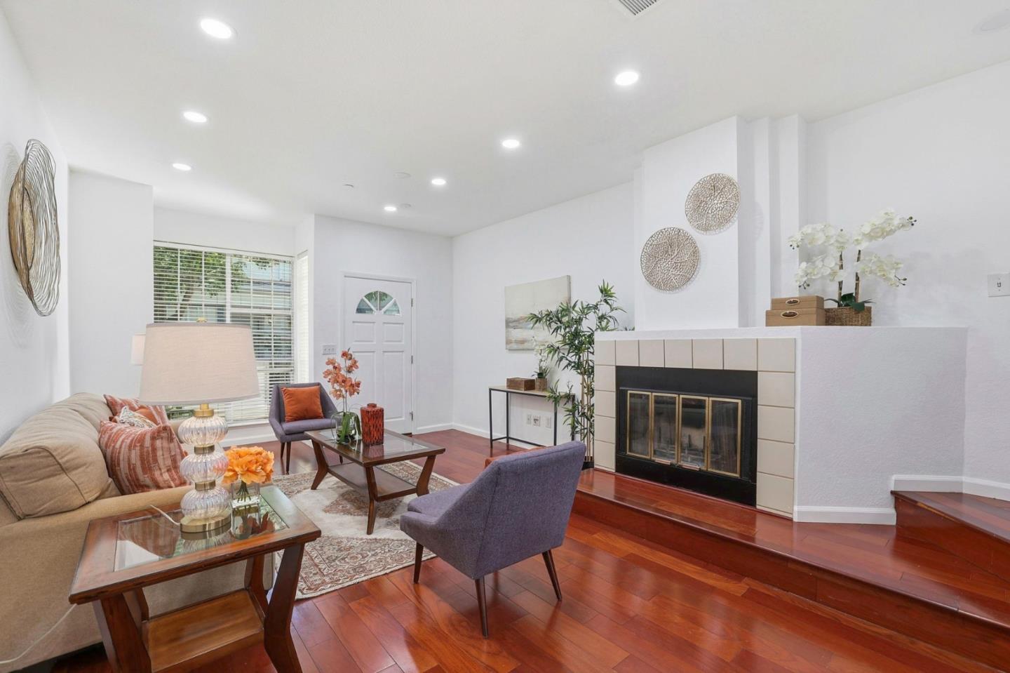 Photo #2: ML82034987 Listing: Photo #2