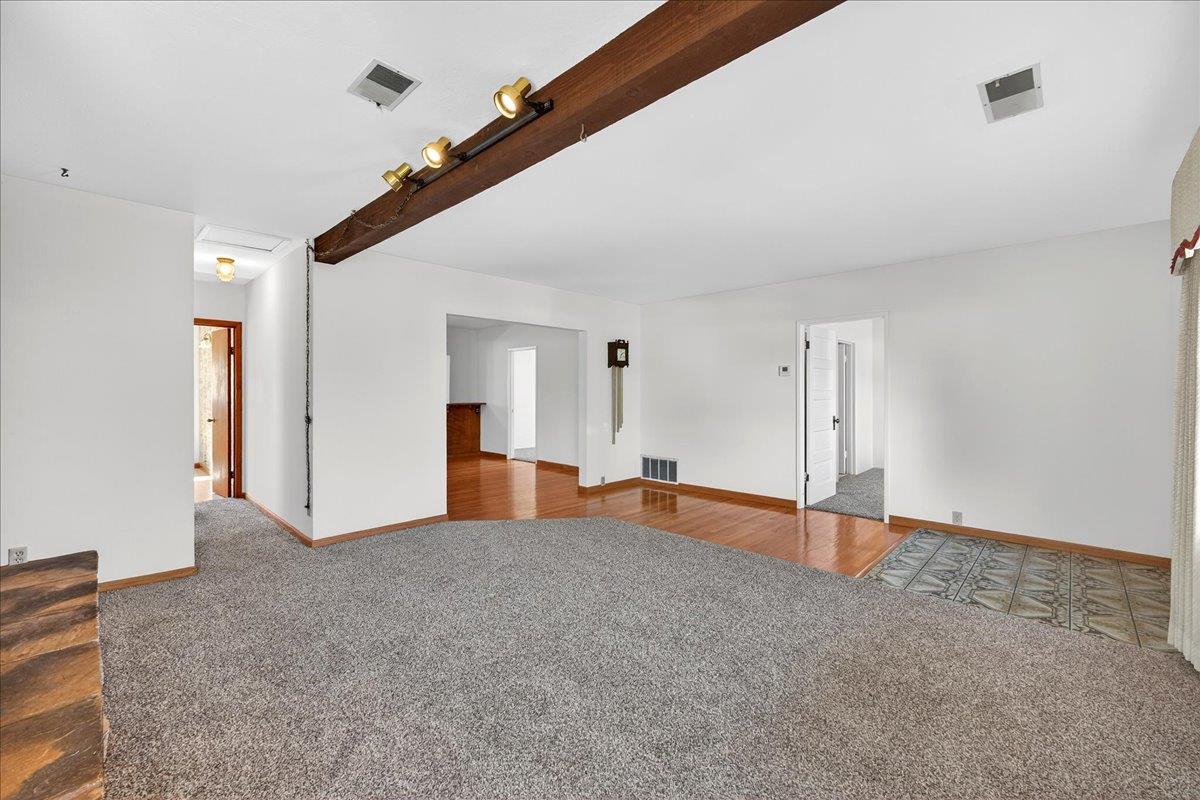 Detail Gallery Image 9 of 50 For 7429 Alexander St, Gilroy,  CA 95020 - 4 Beds | 3 Baths