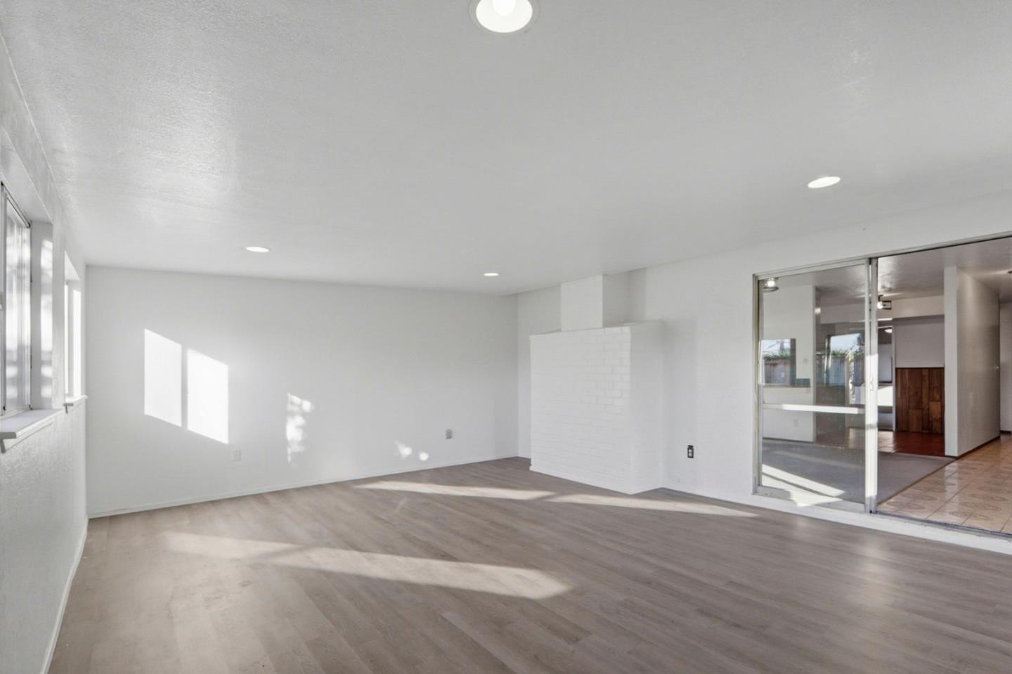 Detail Gallery Image 22 of 45 For 3561 Story Rd, San Jose,  CA 95127 - 4 Beds | 2 Baths