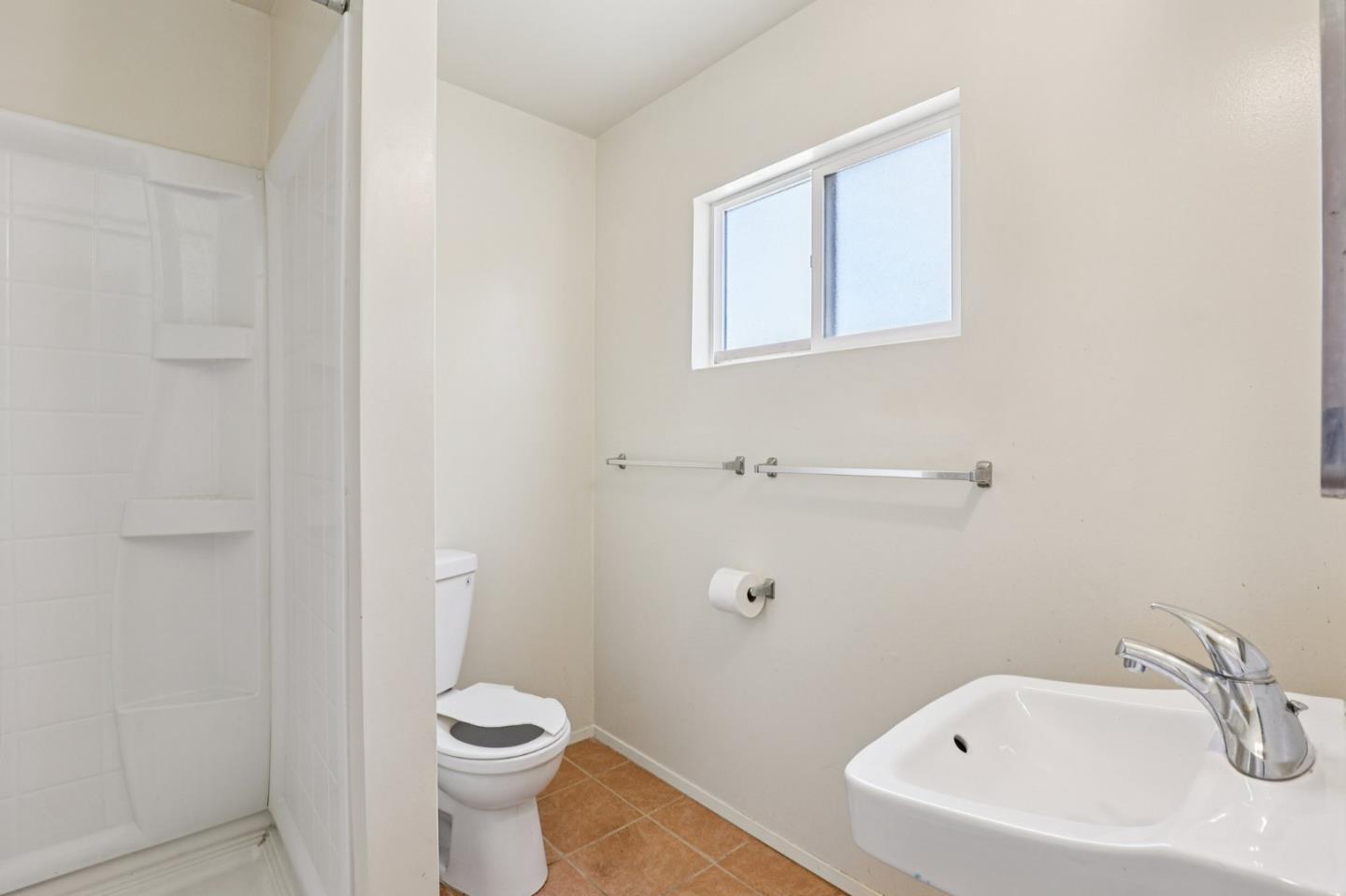 Detail Gallery Image 22 of 29 For 483 Heathcliff Dr, Pacifica,  CA 94044 - 3 Beds | 2 Baths