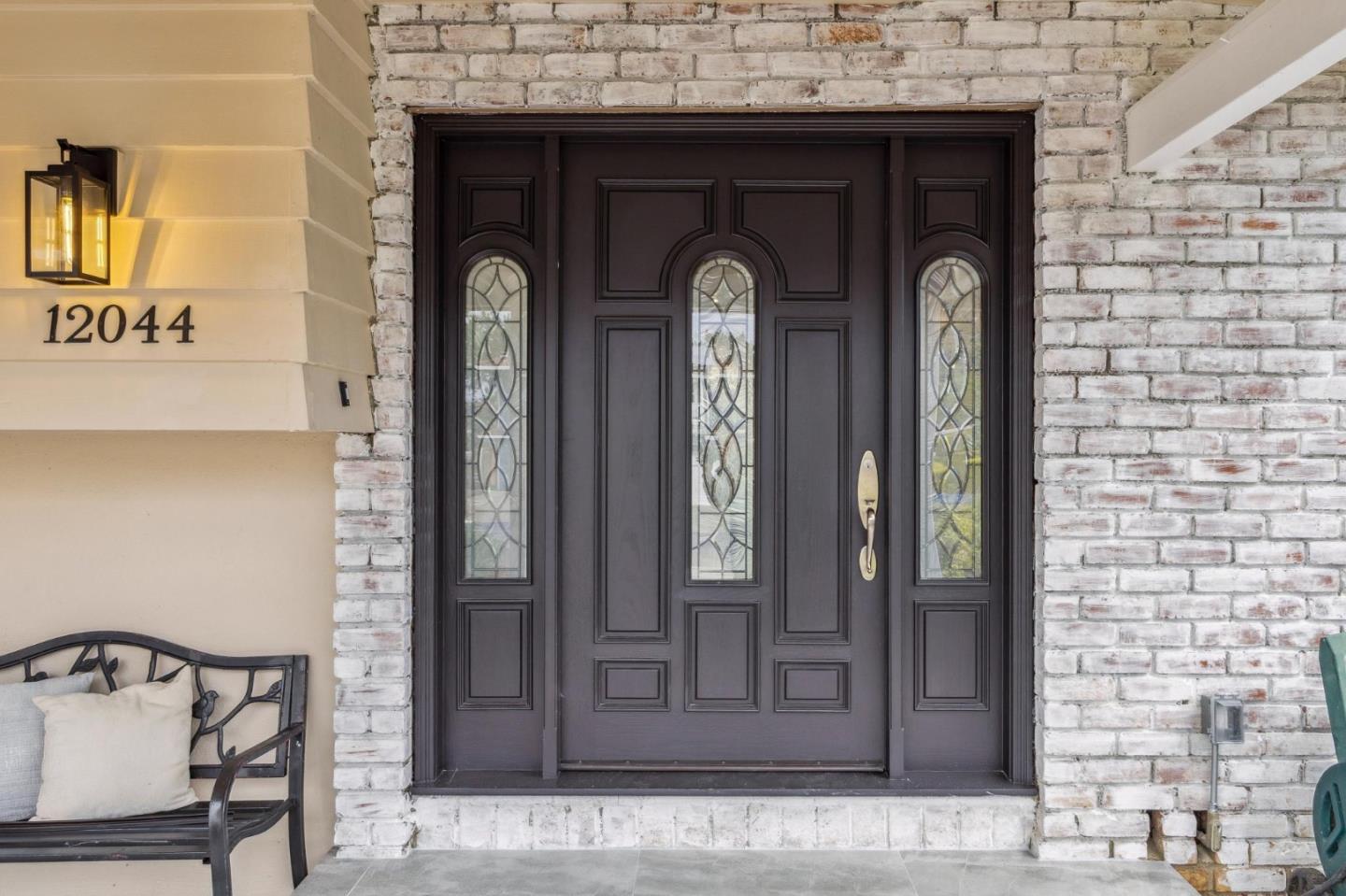 Detail Gallery Image 3 of 29 For 12044 Saraglen Ct, Saratoga,  CA 95070 - 4 Beds | 3 Baths